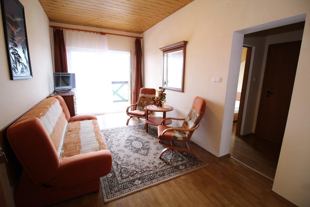 Michalek W Rowach Bed & Breakfast Rowy  Eksteriør bilde
