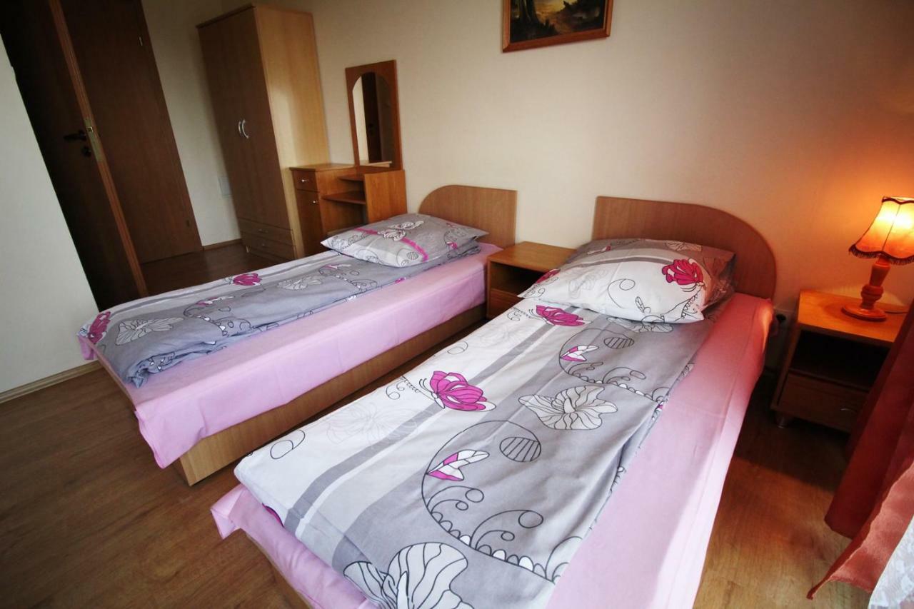 Michalek W Rowach Bed & Breakfast Rowy  Eksteriør bilde